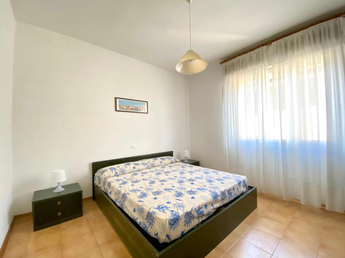 Villa Fronte Mare-Carraro Immobiliare Jesolo - Family Apartments Екстериор снимка